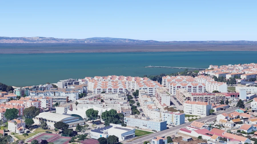 Moradia T3 para Venda em Alcochete Foto 27