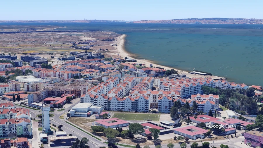 Moradia T3 para Venda em Alcochete Foto 21