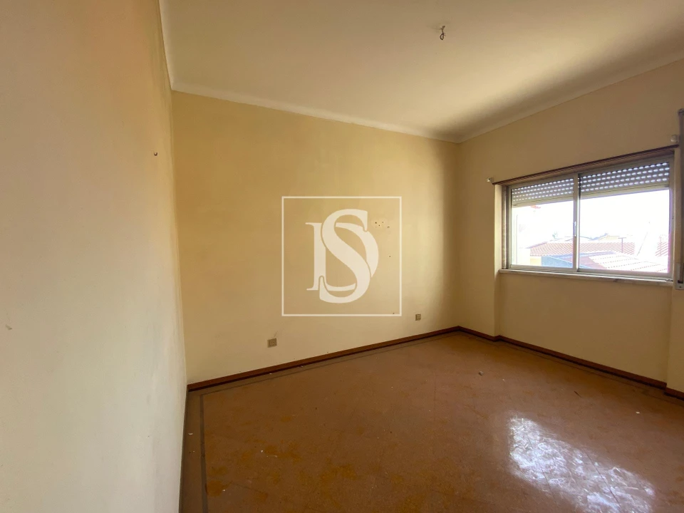 Apartamento T2 para Venda em Alcochete Foto 9