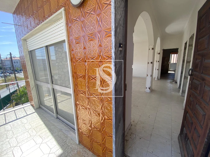 Apartamento T2 para Venda em Alcochete Foto 3