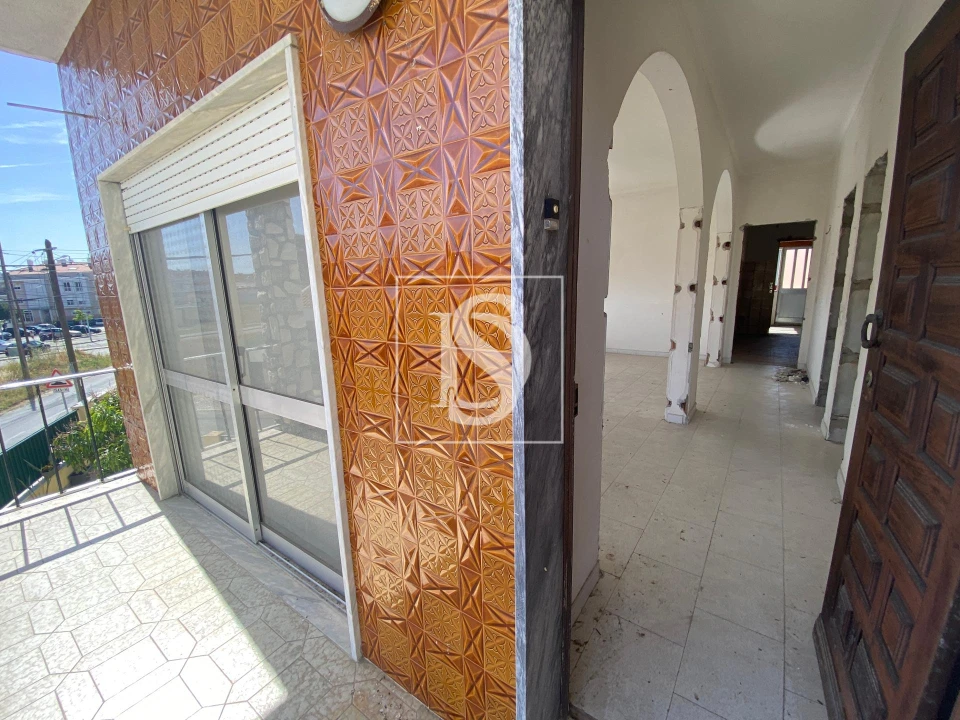 Apartamento T2 para Venda em Alcochete Foto 3