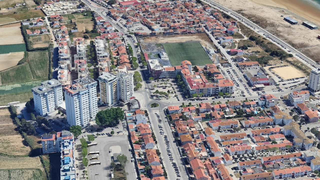 Apartamento T3 para Venda em Costa da Caparica Foto 19