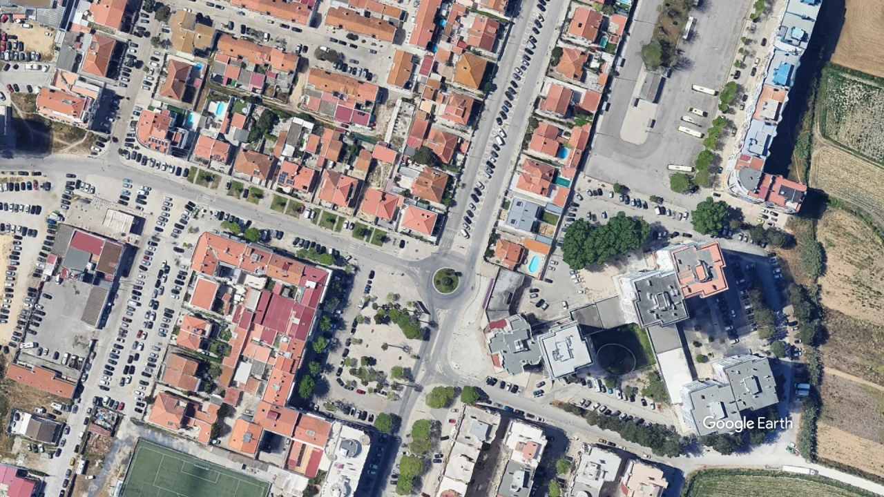 Apartamento T3 para Venda em Costa da Caparica Foto 27
