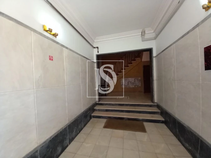 Apartamento T4 para Venda em Laranjeiro e Feijó Foto 2