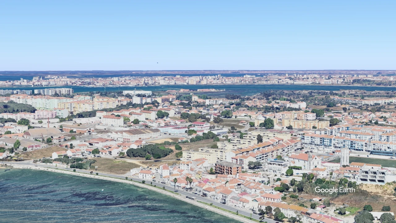 Moradia T1 para Venda em Seixal, Arrentela e Aldeia de Paio Pires Foto 23