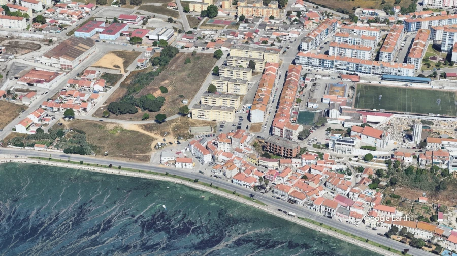 Moradia T1 para Venda em Seixal, Arrentela e Aldeia de Paio Pires Foto 18