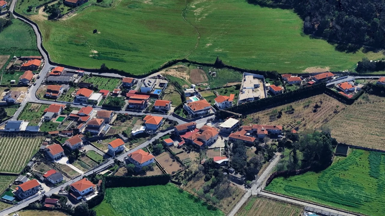 Terreno para Venda em Landim Foto 7