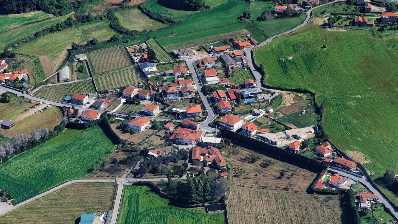 Terreno para Venda em Landim Foto 11