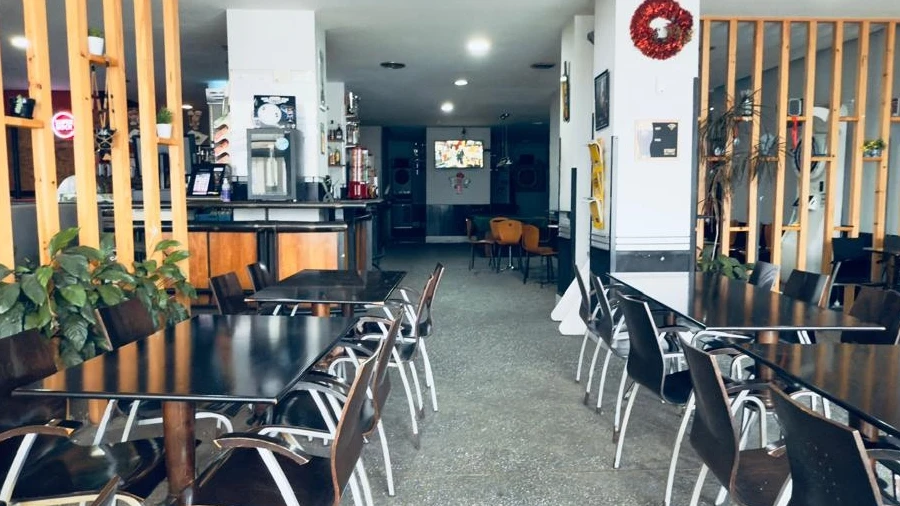 Negócio para Venda em Santo Tirso, Couto (Santa Cristina e São Miguel) e Burgães