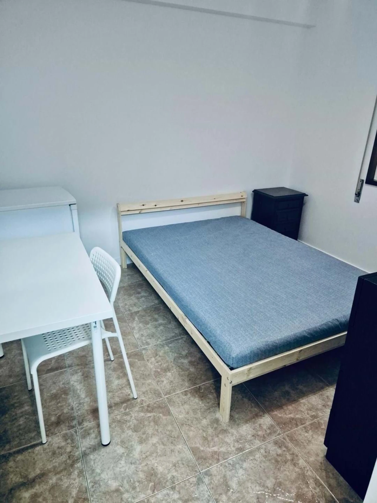 Quarto para Arrendamento em Santo Tirso, Couto (Santa Cristina e São Miguel) e Burgães Foto 1