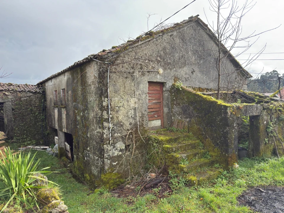 Moradia T2 para Venda em Ribeira do Neiva Foto 1