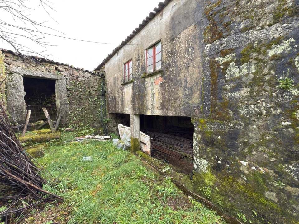 Moradia T2 para Venda em Ribeira do Neiva Foto 2