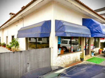 Moradia T4 para Venda em Requião