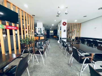 Negócio para Trespasse em Santo Tirso, Couto (Santa Cristina e São Miguel) e Burgães
