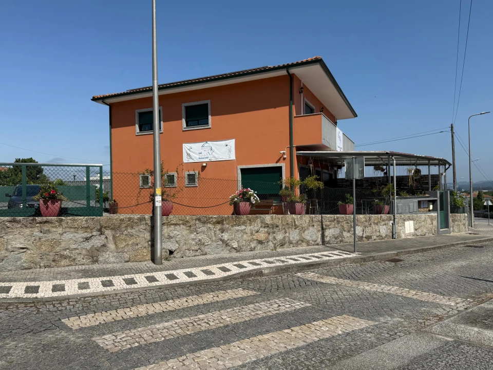 Moradia T3 para Venda em Areias, Sequeirô, Lama e Palmeira Foto 1