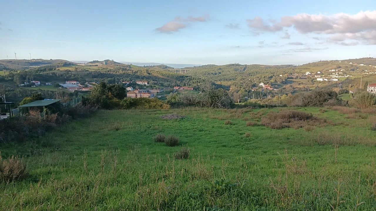 Terreno para Venda em Malveira e São Miguel de Alcainça Foto 1