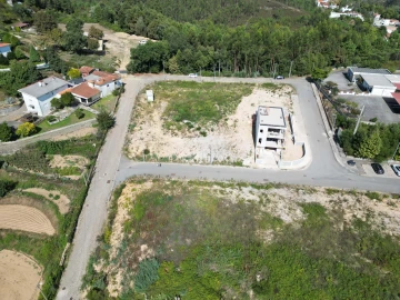 Terreno para Venda em Foz do Sousa e Covelo
