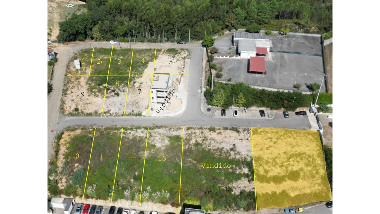 Terreno para Venda em Foz do Sousa e Covelo Foto 17
