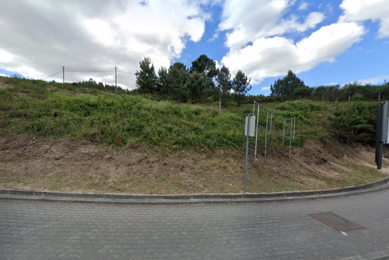 Terreno para Venda em Caldas de Vizela (São Miguel e São João) Foto 2