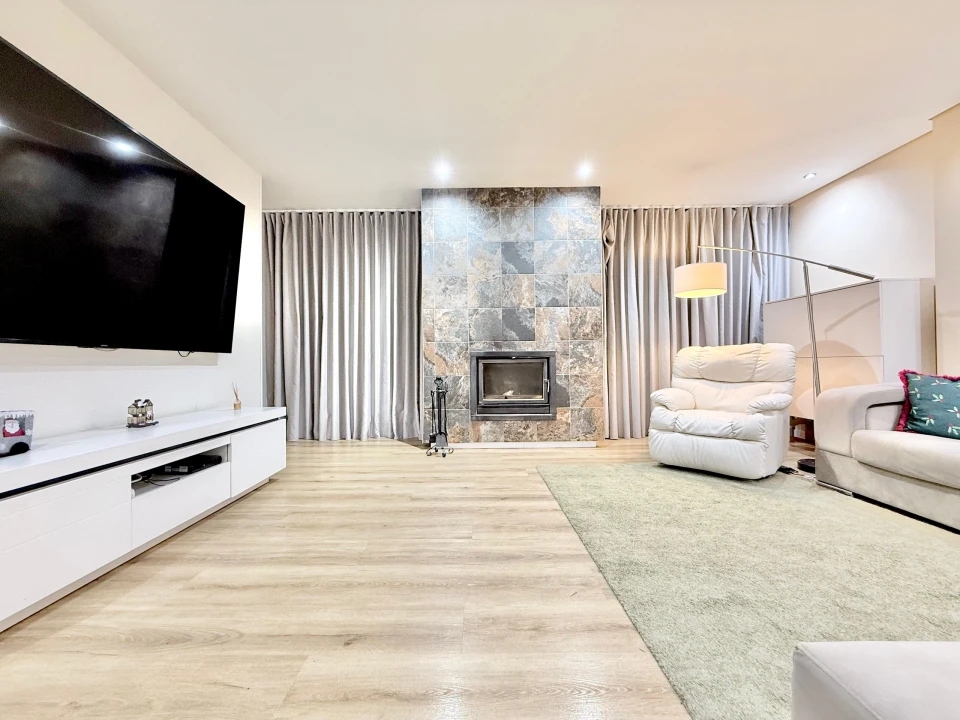 Apartamento T4 para Venda em São Vicente (Braga) Foto 14