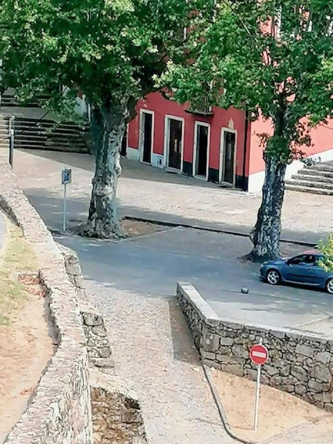 Prédio para Venda em Monção e Troviscoso