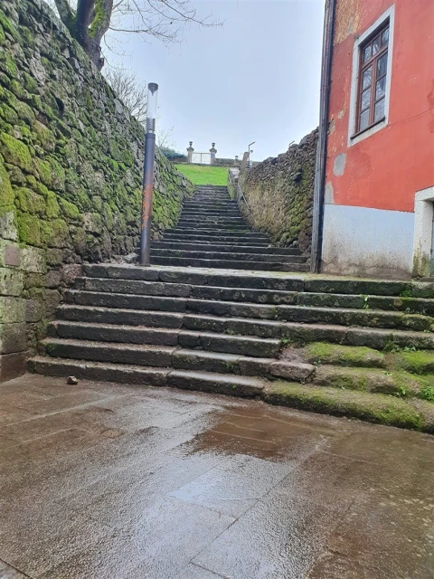 Prédio para Venda em Monção e Troviscoso