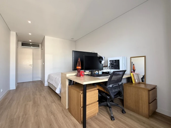Apartamento T3 para Venda em Ferreiros e Gondizalves Foto 2