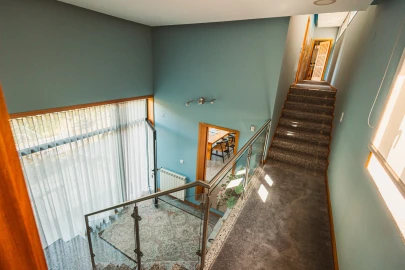 Quinta T5 para Venda em Ventosa e Cova