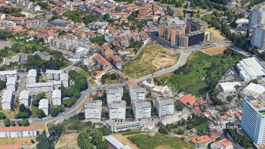 Apartamento T4 para Venda em Lordelo do Ouro e Massarelos Foto 27