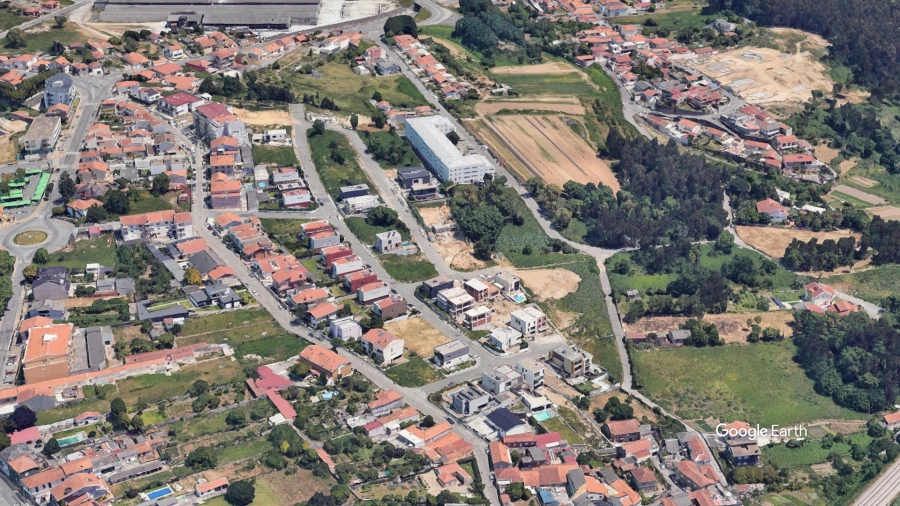 Moradia T3 para Venda em Madalena Foto 22