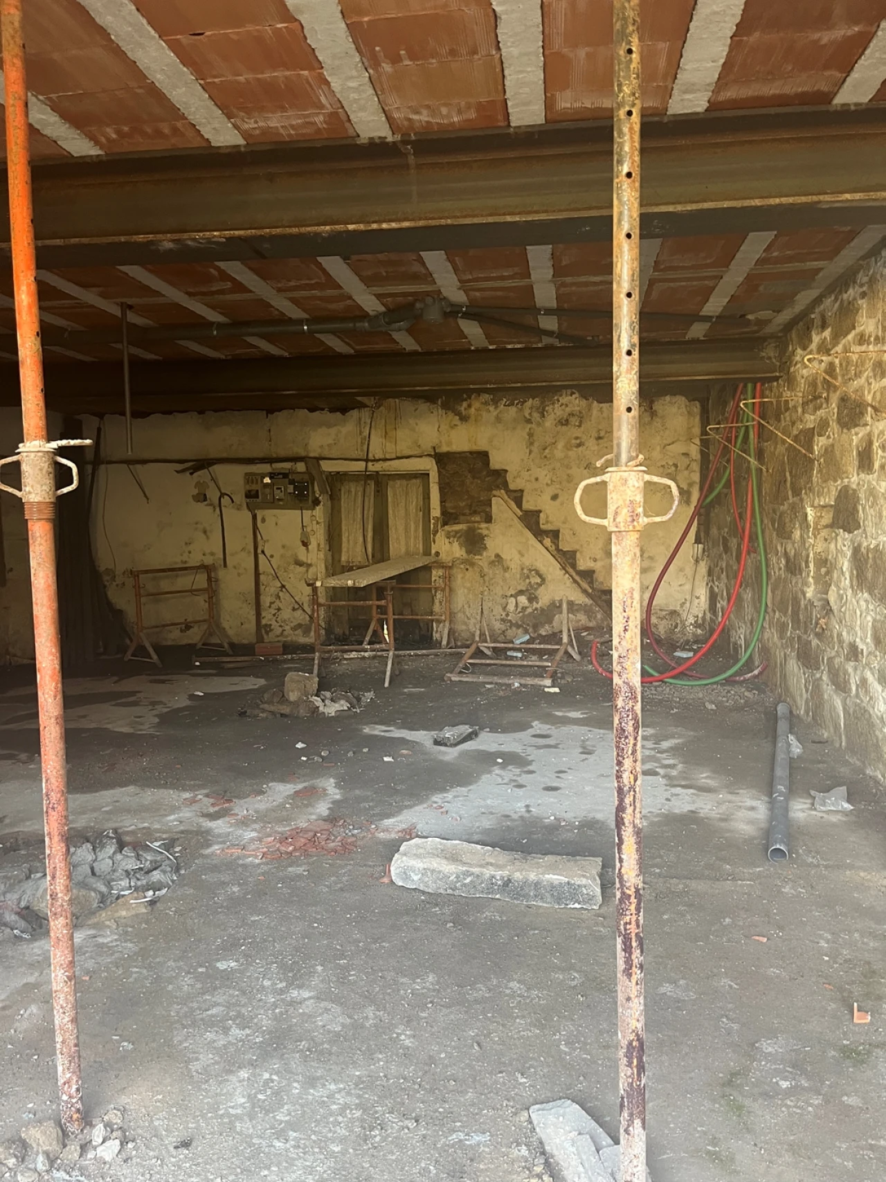 Moradia T3 para Venda em Pico de Regalados, Gondiães e Mós Foto 15