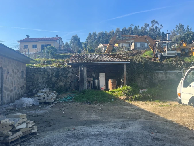 Moradia T3 para Venda em Pico de Regalados, Gondiães e Mós Foto 9