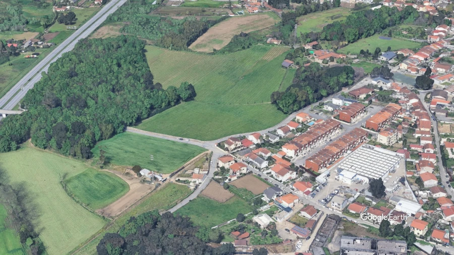Moradia T3 para Venda em Palmeira Foto 30