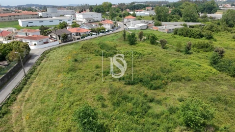 Terreno para Venda em Bairro