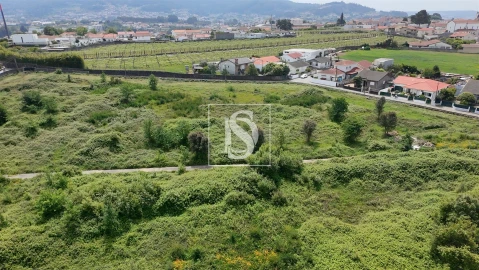 Terreno para Venda em Bairro