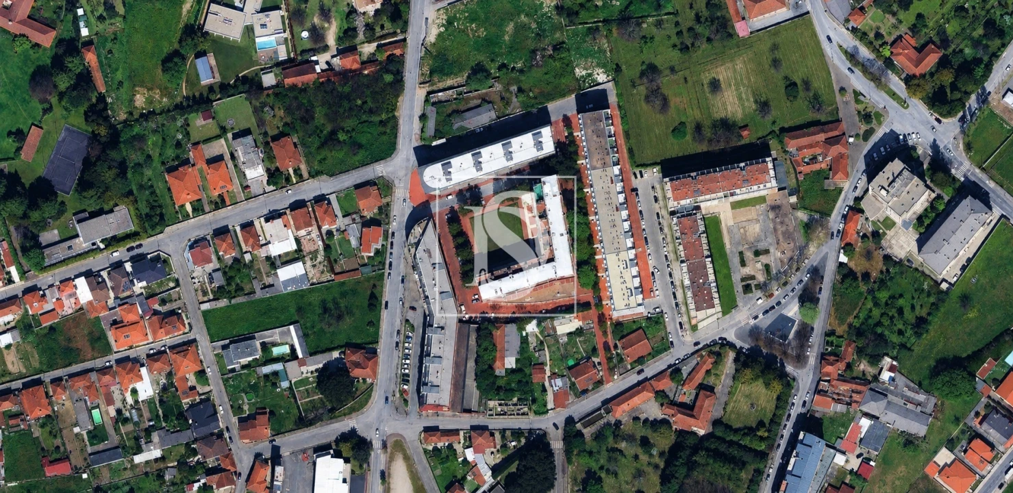 Apartamento T2 para Venda em Vila das Aves Foto 28