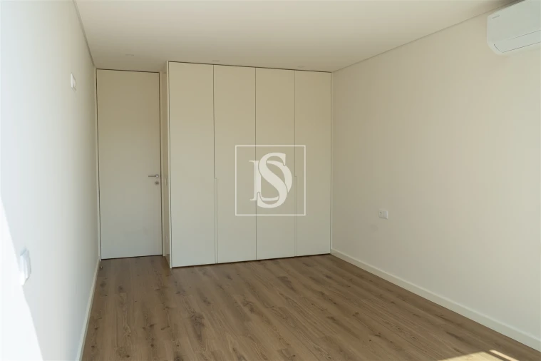 Apartamento T2 para Venda em Vila das Aves Foto 6