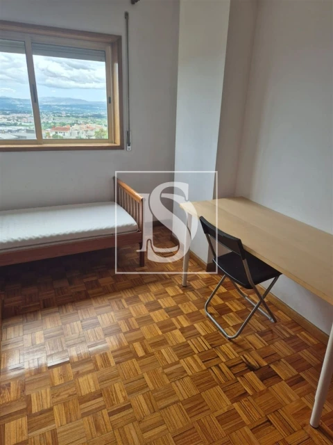 Quarto para Arrendamento em São Vicente (Braga)