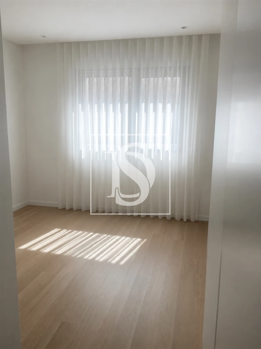 Apartamento T2 para Venda em Nogueira, Fraião e Lamaçães Foto 11