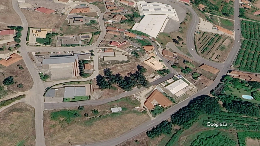 Moradia T4 para Venda em Valpedre Foto 21