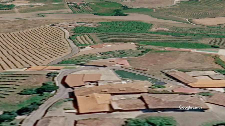Moradia T4 para Venda em Valpedre Foto 4