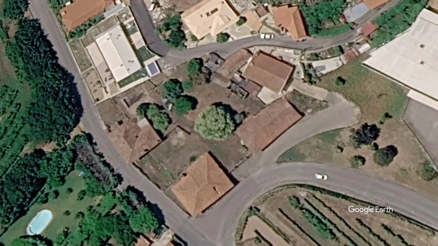 Moradia T4 para Venda em Valpedre Foto 15
