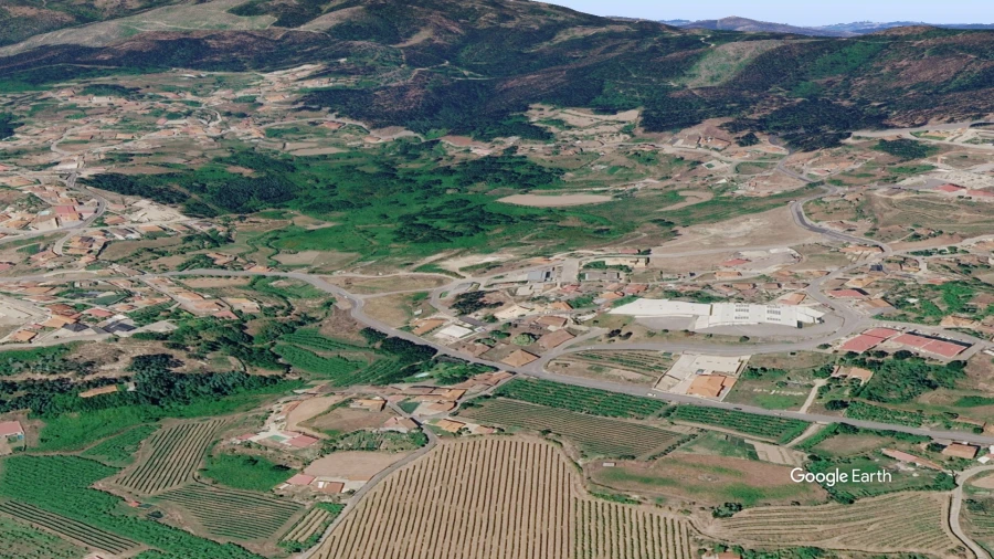 Moradia T4 para Venda em Valpedre Foto 29