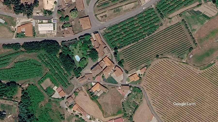Moradia T4 para Venda em Valpedre Foto 27