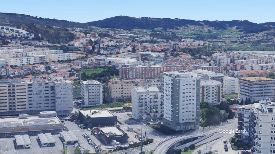 Garagem para Arrendamento em Braga (Maximinos, Sé e Cividade) Foto 5
