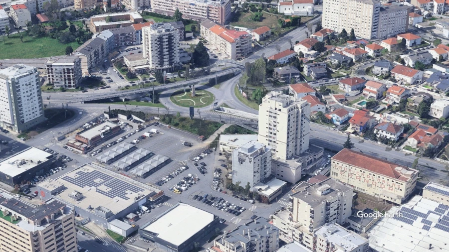 Garagem para Arrendamento em Braga (Maximinos, Sé e Cividade) Foto 3