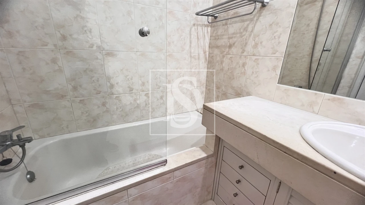 Apartamento T2 para Venda em Lordelo do Ouro e Massarelos Foto 43