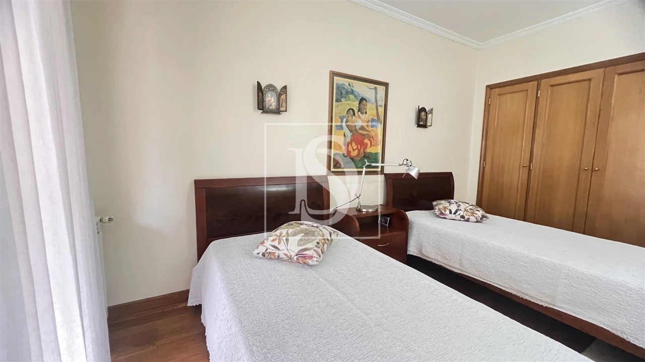 Apartamento T2 para Venda em Lordelo do Ouro e Massarelos Foto 27
