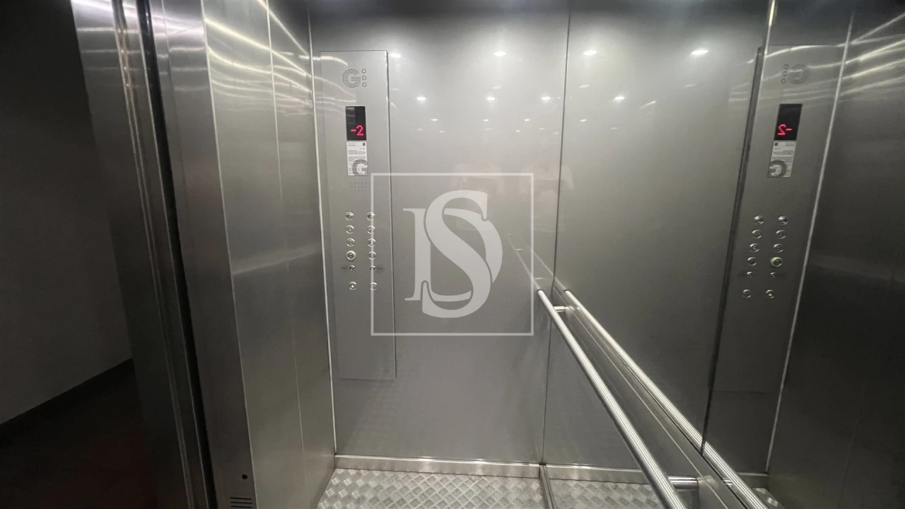 Apartamento T2 para Venda em Lordelo do Ouro e Massarelos Foto 33
