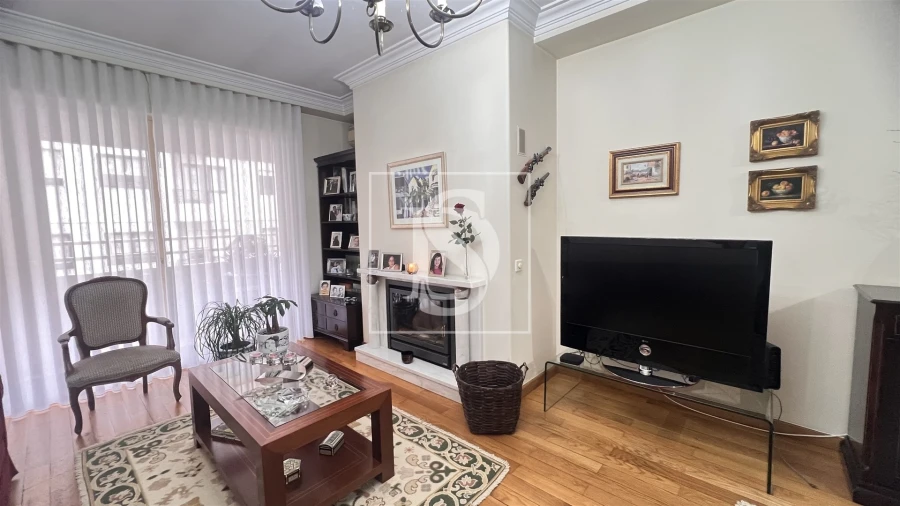 Apartamento T2 para Venda em Lordelo do Ouro e Massarelos Foto 23